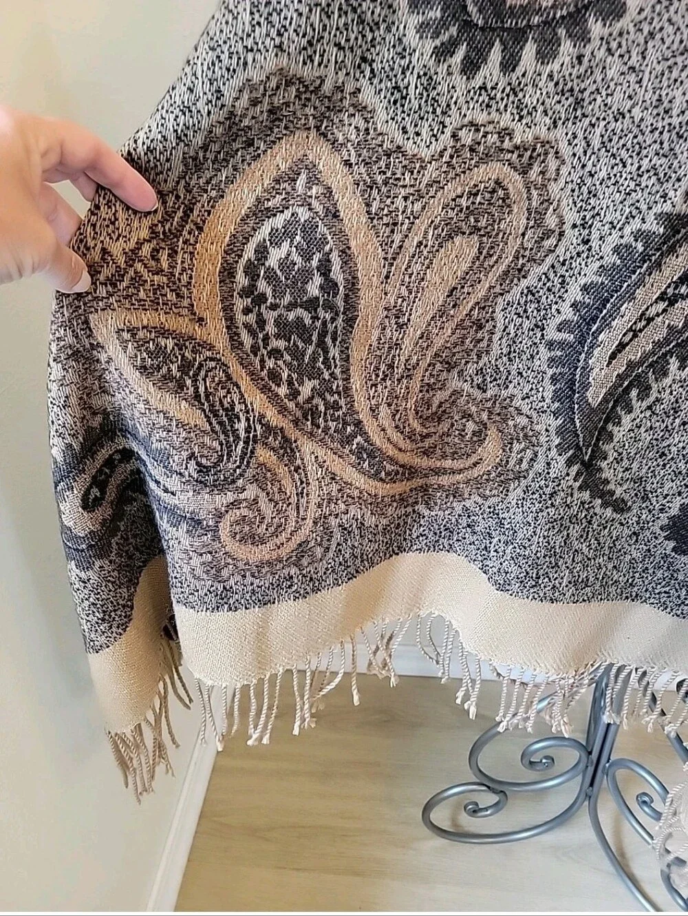 Elegant Paisley Shawl Wrap - Neutral Beige & Black Fringe
